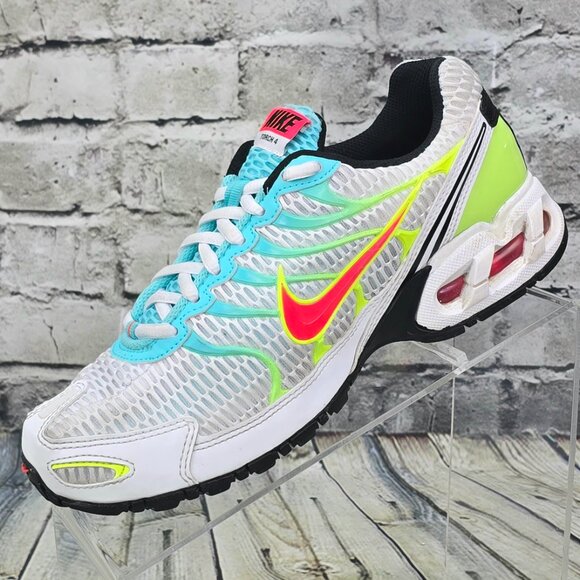 Nike Air Max Torch 4 Women’s Size 7.5 Running Shoes White Volt Crimson CW5607-10 - Picture 3 of 9
